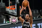 Kevin Durant Sprains Right Knee