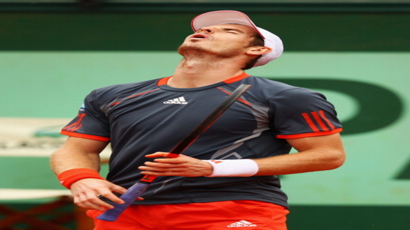 Murray Ousted, Nadal Through