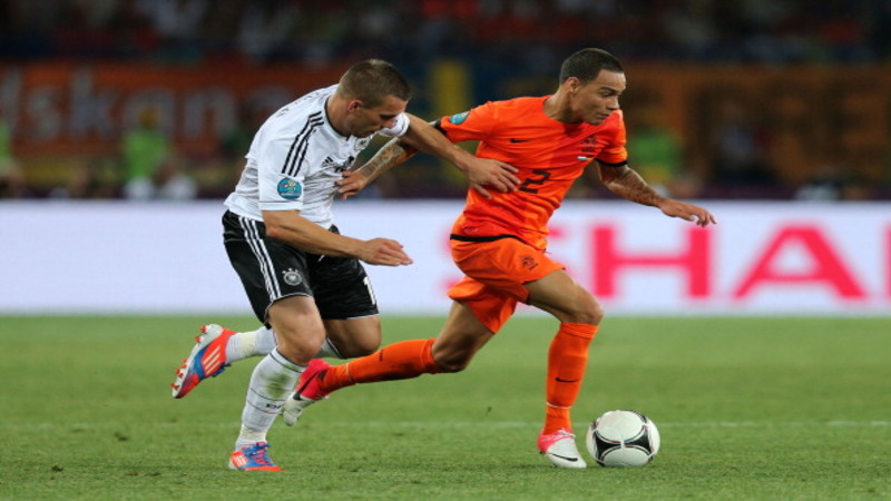 Bert Slams Dutch 'Defensive Courage'