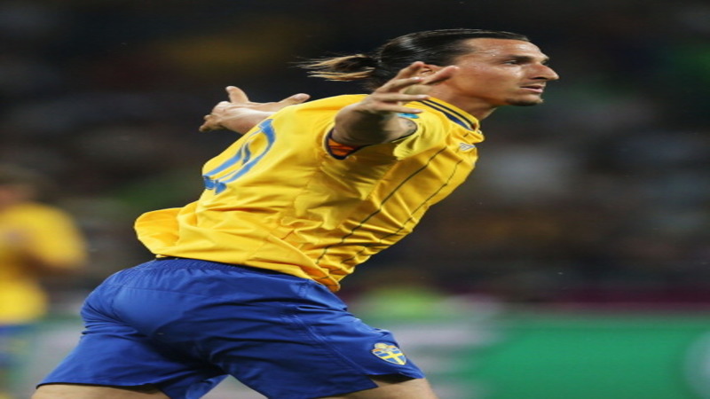 PSG : Ibrahimovic "Deal Is Done"