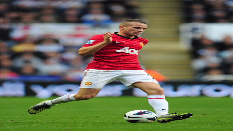 Ferguson Hails 'Excellent' Man Utd Midfield