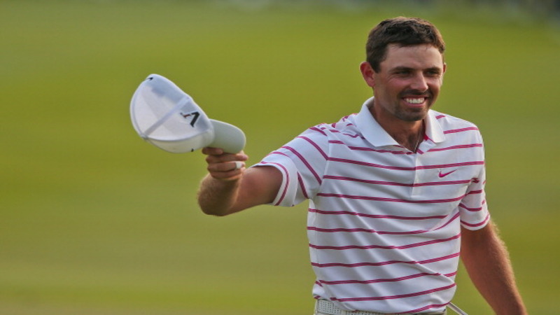 Schwartzel Beats Star Field In Thailand