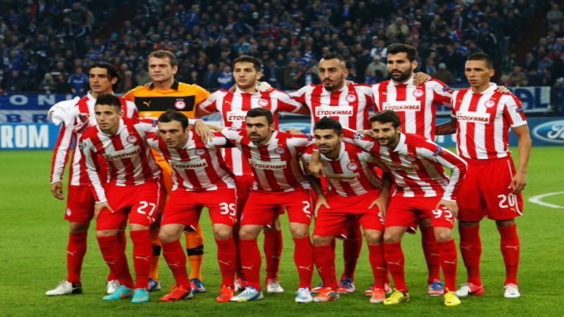 Olympiakos Celebrates 40th Greek Title