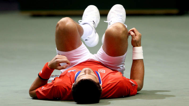 Djokovic Suffers Injury Concern