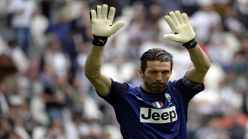 Buffon Salutes Juve Scudetto