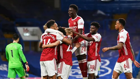Arsenal Players Celebrate Against Chelsea