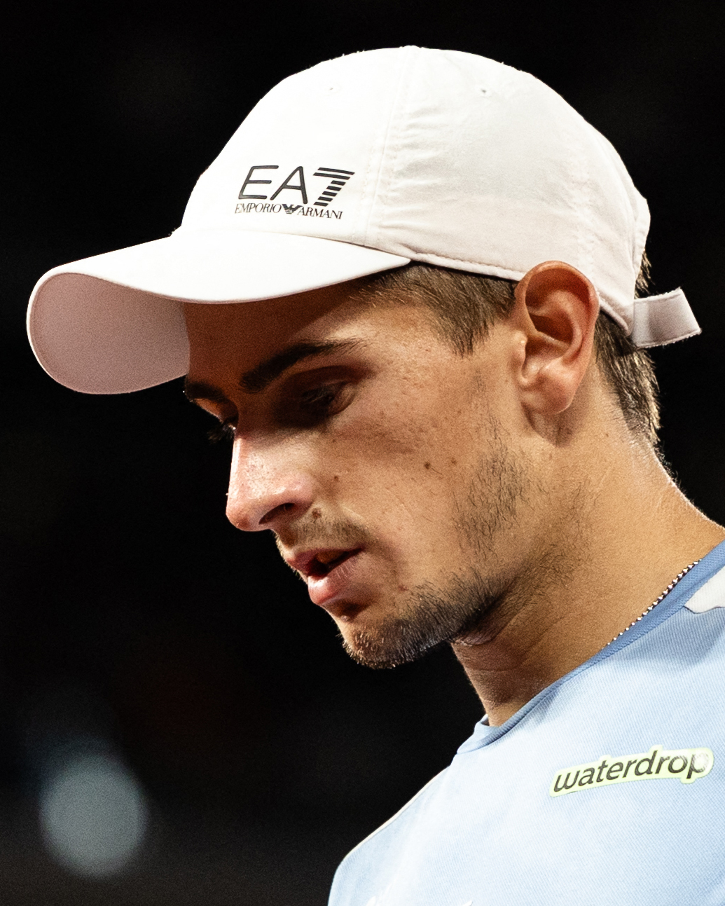Cobolli Through Roland Garros Final by Walkover, Illness Halts Arnaldi